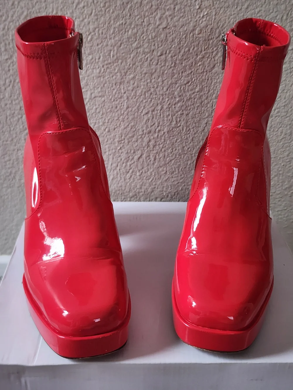 Steve Madden EVER Red Patent Platform Ankle Boots Chunky Block Heel Women's 7.5